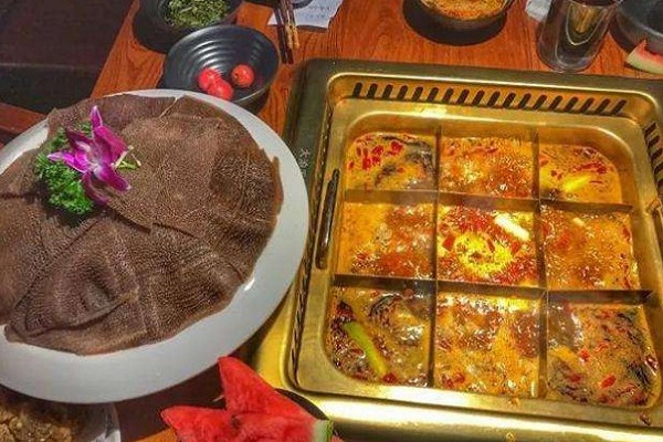 金山峡火锅加盟